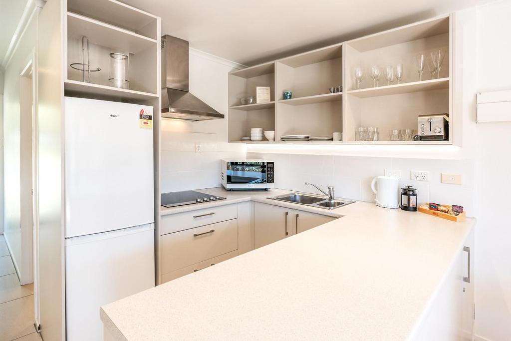 Onetangi Beach Apartments Eksteriør bilde