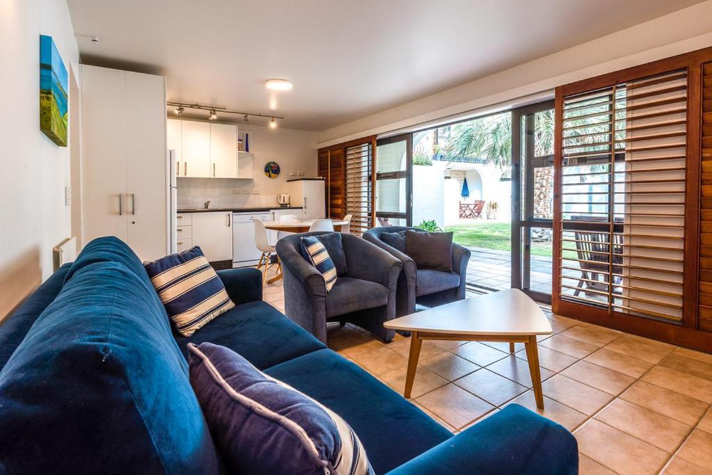 Onetangi Beach Apartments Eksteriør bilde