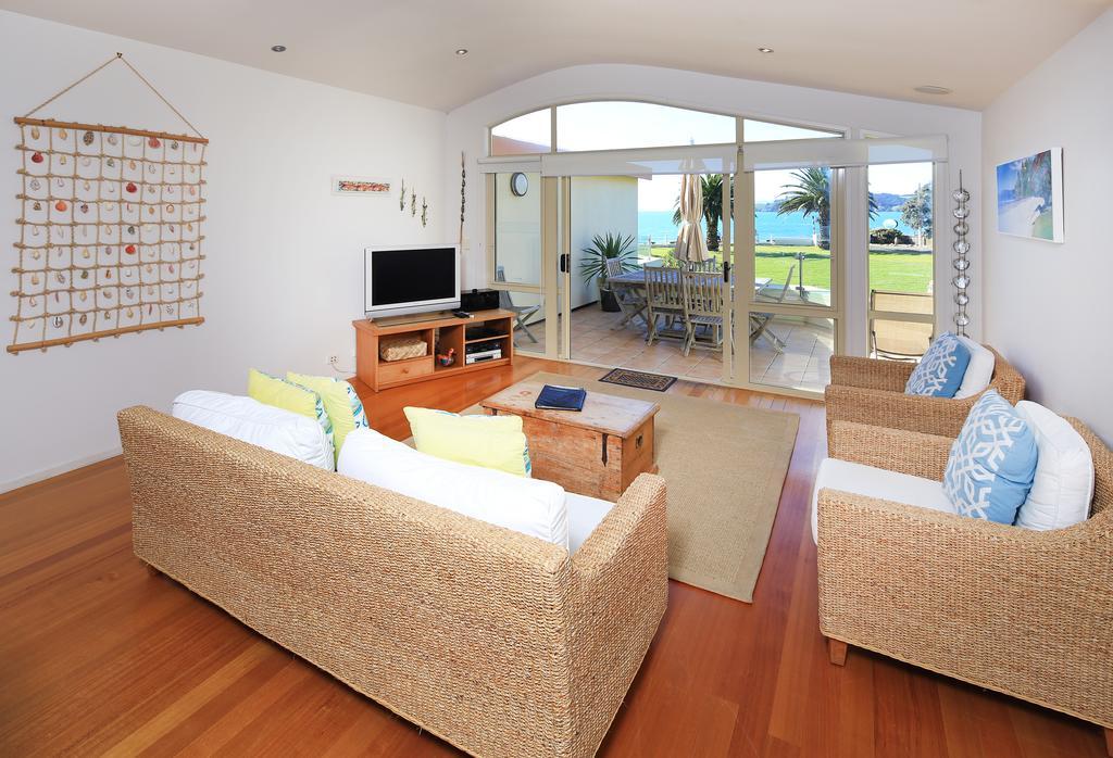 Onetangi Beach Apartments Eksteriør bilde