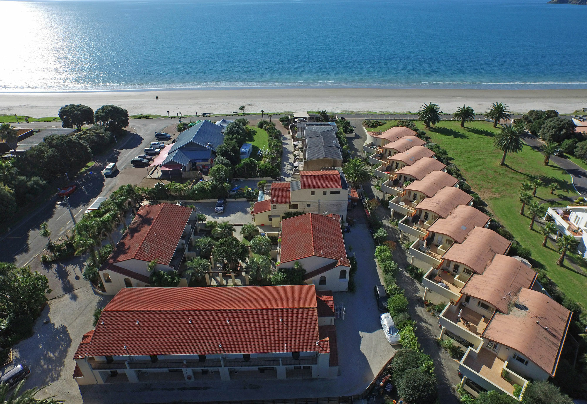 Onetangi Beach Apartments Eksteriør bilde